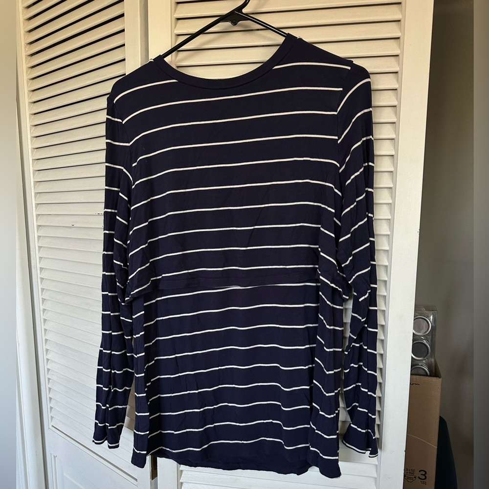 Maternity/nursing shirt, Old Navy.